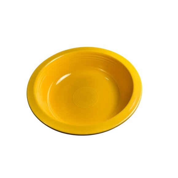 Vintage Fiesta Yellow Ceramic Mixing Bowl 8" Diameter 3" Depth Collectible - Picture 4 of 7